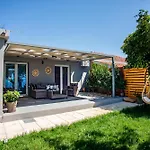 Villa Eftychia - Panoramic Sea View شقة *