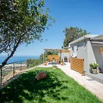 Villa Eftychia - Panoramic Sea View Apartment