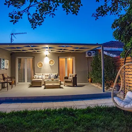 Villa Eftychia - Panoramic Sea View Apartment