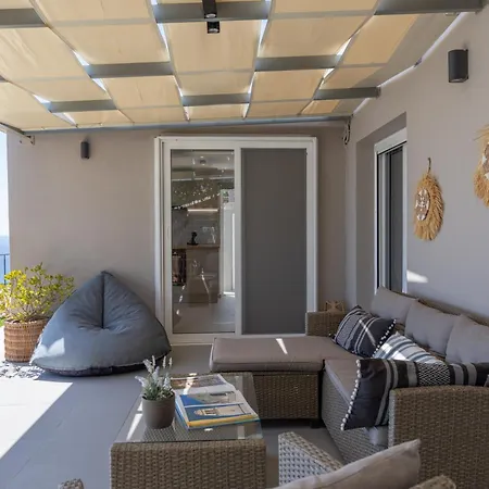 Eftychia - Panoramic Sea View Apartment Svoronata